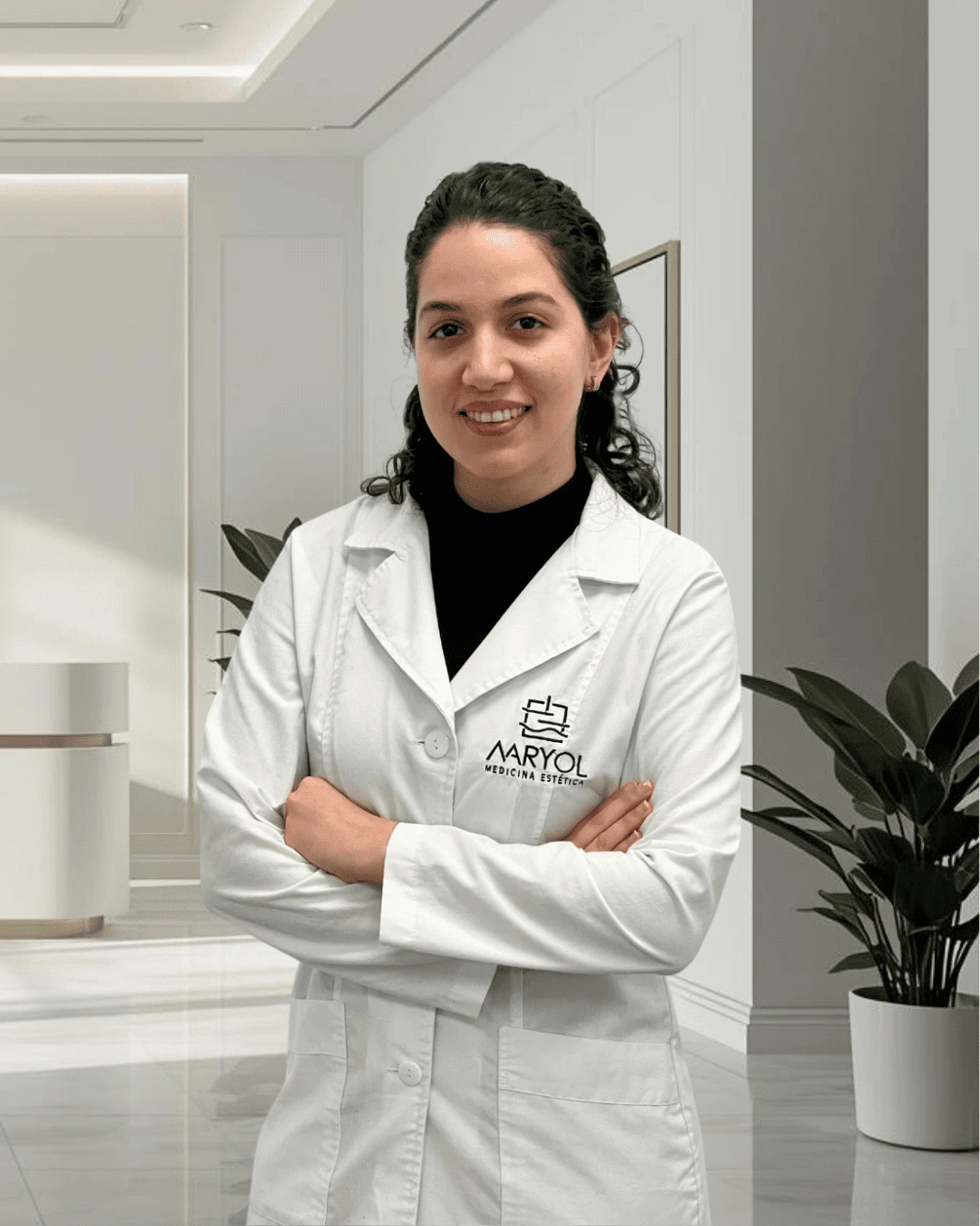Dra. Nairuz Chaya, Médico especialista en Clínica Estética Maryol