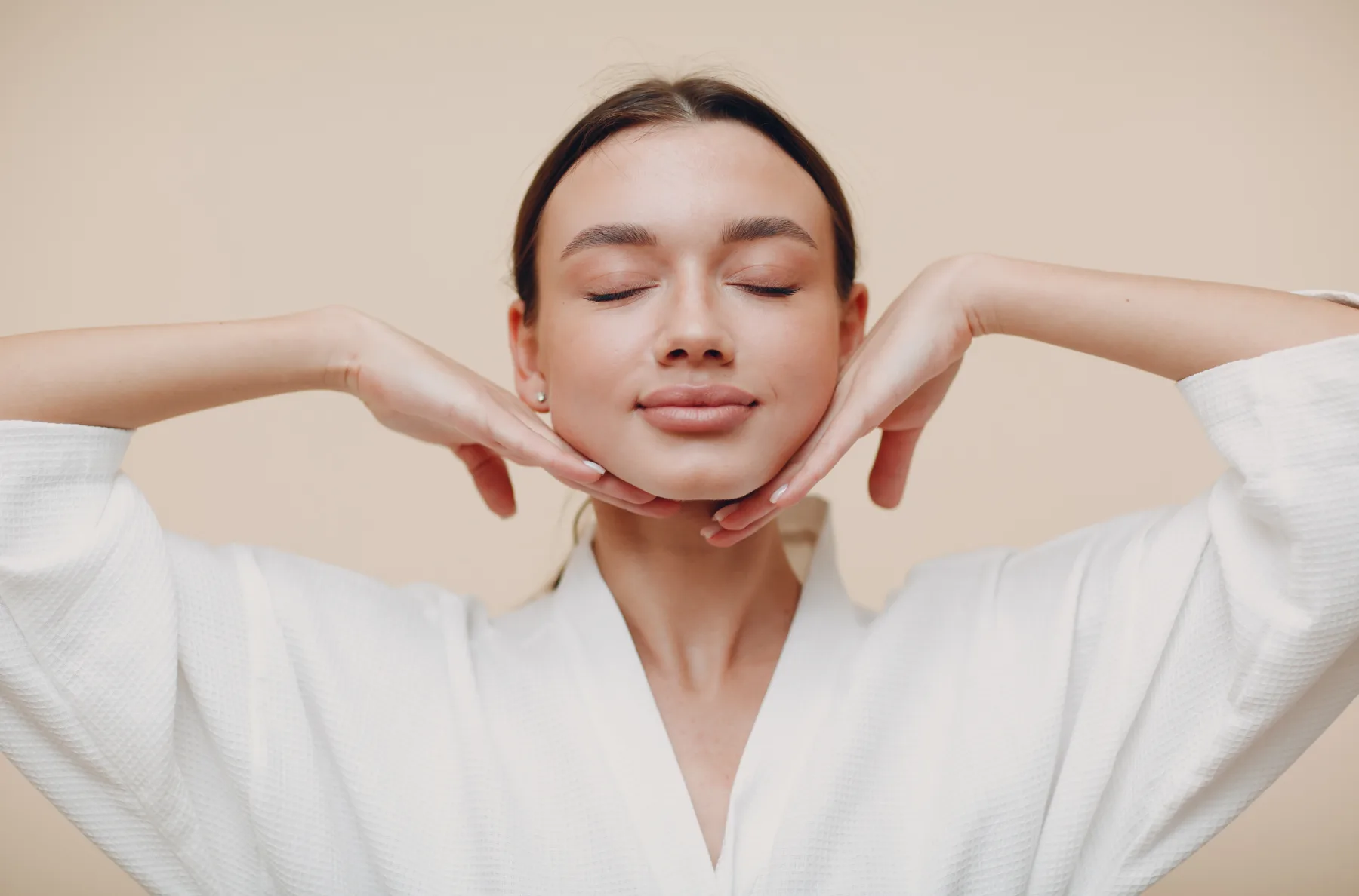 armonización facial en clínica estética Maryol