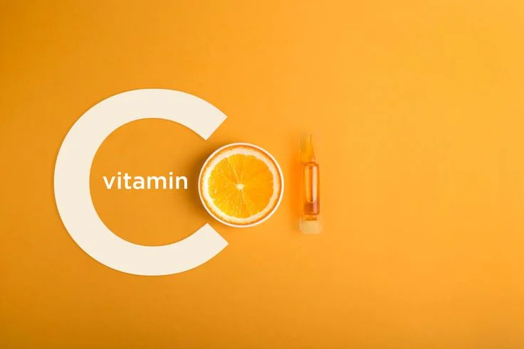 Vitamina C endovenosa: el tratamiento que refuerza tu sistema inmune y revitaliza tu piel desde dentro